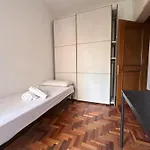 Appartement Ampio Su Due Piani Immerso Nel Rome