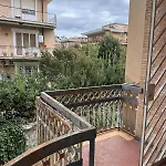 Ampio Su Due Piani Immerso Nel *