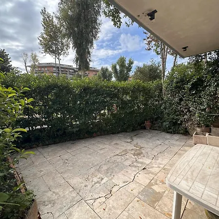 Appartement Ampio Su Due Piani Immerso Nel